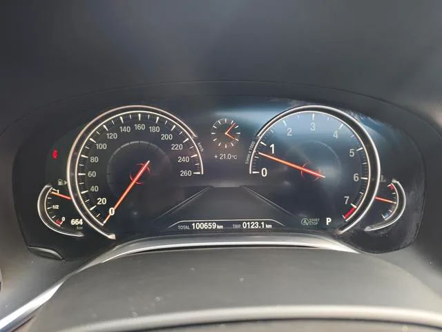 BMW 7 Series 2018 740Li Líder Traje de excelencia interior foto 18
