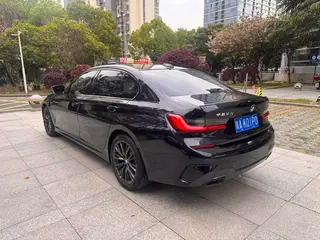 BMW 3 Series 2020 Restyling 325i M Sports Night Suit interior photo 11