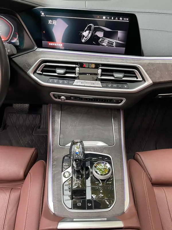 BMW X5 2019 xDrive30i M Sports suit interior photo 10