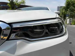 BMW 5 Series 2019 Restyling 530Li Premium Class M Sports suit exterior photo 3