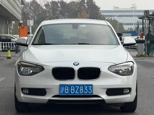 BMW 1 Series (Imported) 2013 Reforma 116i Líder exterior foto 2 BMW 1 Series (Imported) 2013 Reforma 116i Líder exterior foto 2