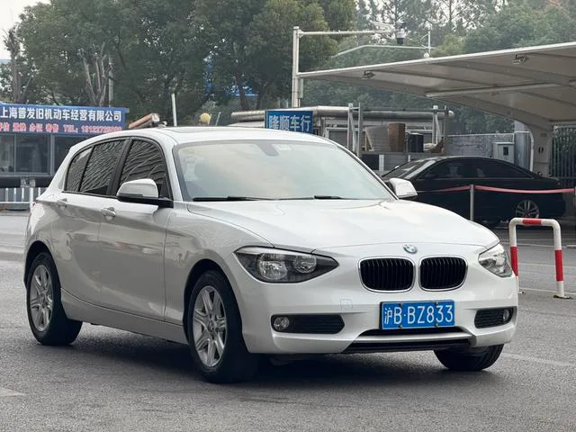 BMW 1 Series (Imported) 2013 Reforma 116i Líder exterior foto 3 BMW 1 Series (Imported) 2013 Reforma 116i Líder exterior foto 3