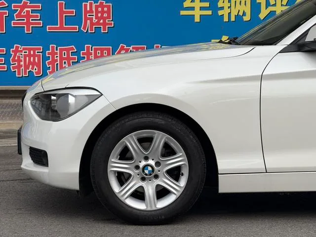 BMW 1 Series (Imported) 2013 Reforma 116i Líder exterior foto 6 BMW 1 Series (Imported) 2013 Reforma 116i Líder exterior foto 6