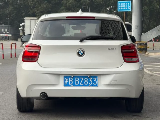 BMW 1 Series (Imported) 2013 Reforma 116i Líder exterior foto 9 BMW 1 Series (Imported) 2013 Reforma 116i Líder exterior foto 9