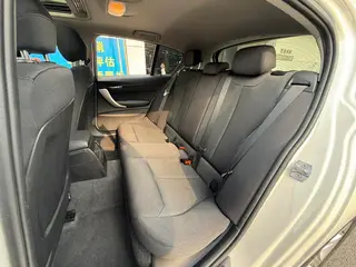 BMW 1 Series (Imported) 2013 Reforma 116i Líder interior foto 18 BMW 1 Series (Imported) 2013 Reforma 116i Líder interior foto 18