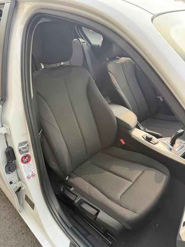 BMW 1 Series (Imported) 2013 Reforma 116i Líder interior foto 19 BMW 1 Series (Imported) 2013 Reforma 116i Líder interior foto 19