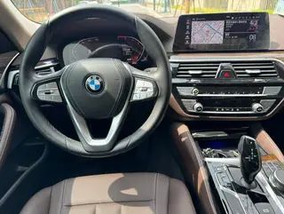 BMW 5 Series 2020 525Li Luxury Set exterior photo 10