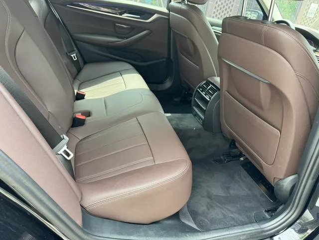 BMW 5 Series 2020 525Li Luxury Set interior photo 15