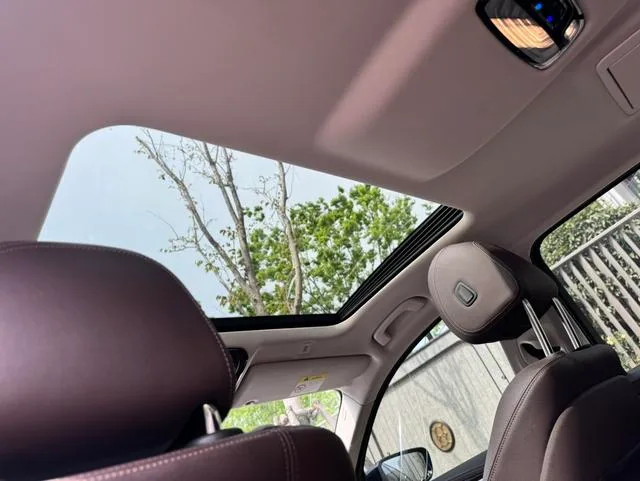 BMW 5 Series 2020 525Li Luxury Set interior photo 18
