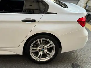 BMW 3 Series 2018 320Li Leading Type M Sports suit exterior photo 4