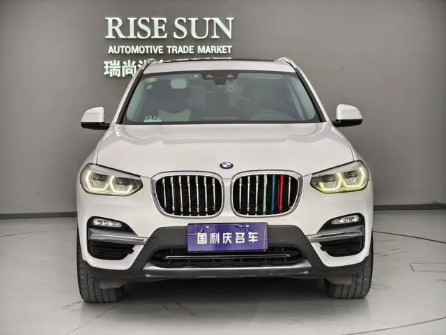 BMW X3 2018 xDrive25i Luxury Set China V exterior photo 2