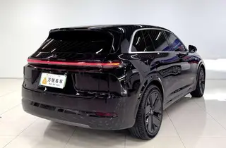 Li Auto L7 2025 Ultra Smart Rejuvenation New Edition exterior photo 3