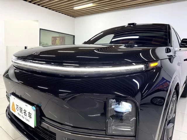 Li Auto L7 2025 Ultra Smart Rejuvenation New Edition exterior photo 6