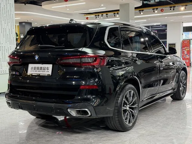 BMW X5 2022 Reforma xDrive 30Li M Conjunto deportivo interior foto 14
