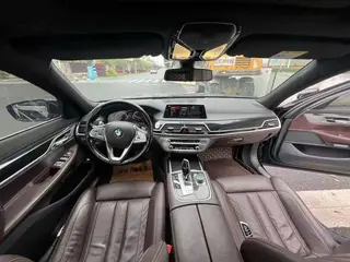 BMW 7 Series 2018 730Li Leader M Ensemble de sport extérieur photo 5