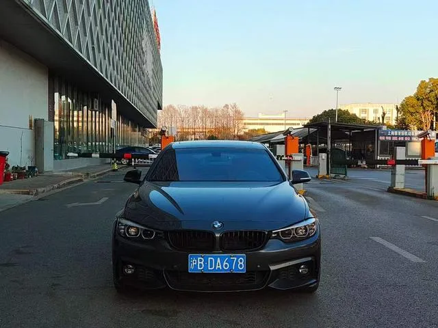 BMW 4 Series 2020 425i Gran Coupe M Sports Obsidian Night Edition exterior photo 2