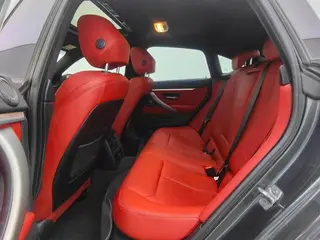 BMW 4 Series 2020 425i Gran Coupe M Sports Obsidian Night Edition interior photo 12