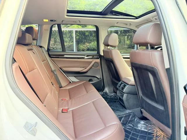 BMW X3 2014 xDrive20i X Design Suit interior photo 12