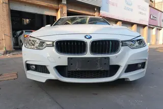 BMW 3 Series 2017 320i M Sportif extérieur photo 2