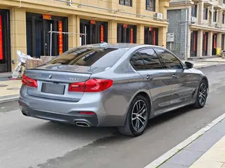 BMW 5 Series 2020 525i M Sports suit exterior photo 6 BMW 5 Series 2020 525i M Sports suit exterior photo 6
