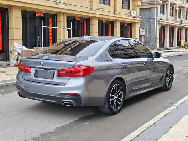 BMW 5 Series 2020 525i M Sports suit exterior photo 6 BMW 5 Series 2020 525i M Sports suit exterior photo 6