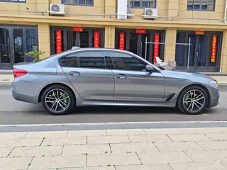 BMW 5 Series 2020 525i M Sports suit exterior photo 7 BMW 5 Series 2020 525i M Sports suit exterior photo 7
