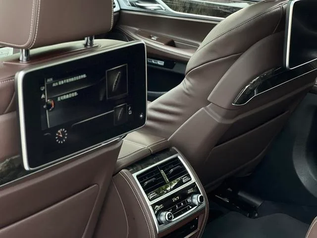 BMW 7 Series 2017 740Li Leader intérieur photo 17 BMW 7 Series 2017 740Li Leader intérieur photo 17