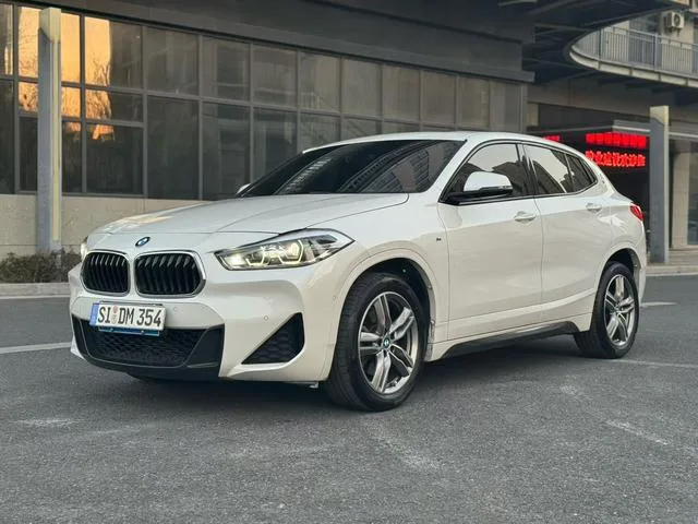 BMW X2 2020 sDrive25i Leading Type M Sports suit exterior photo 1 BMW X2 2020 sDrive25i Leading Type M Sports suit exterior photo 1