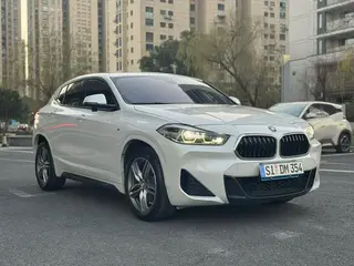 BMW X2 2020 sDrive25i Leading Type M Sports suit exterior photo 2 BMW X2 2020 sDrive25i Leading Type M Sports suit exterior photo 2