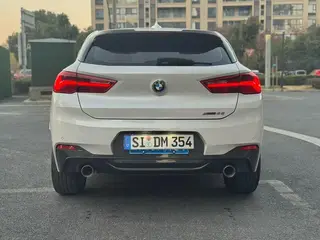 BMW X2 2020 sDrive25i Leading Type M Sports suit interior photo 8 BMW X2 2020 sDrive25i Leading Type M Sports suit interior photo 8