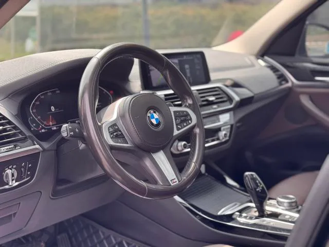 BMW X3 2020 xDrive25i M Conjunto deportivo interior foto 6