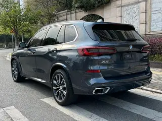 BMW X5 2021 Restyling xDrive30i M Sports suit interior photo 12