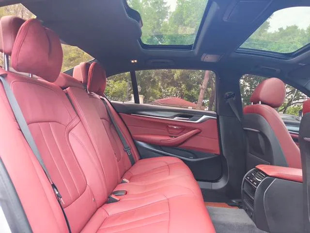 BMW 5 Series 2019 Модификация 530Li Лидирующий M Спортивный костюм экстерьер фото 4