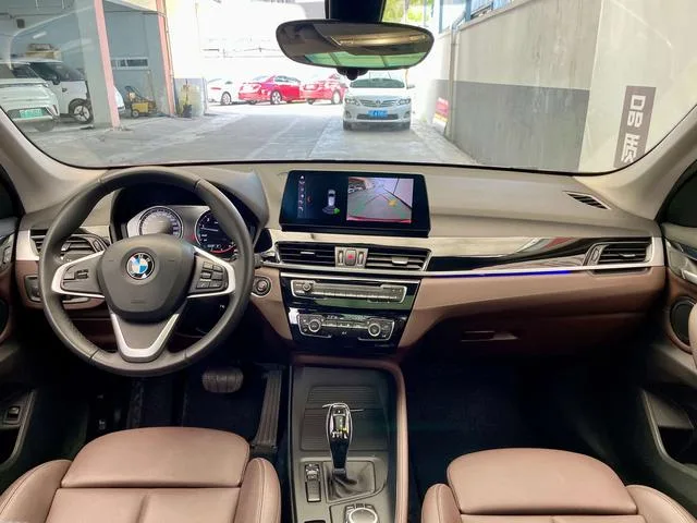 BMW X1 2020 sDrive25Li Leading Type exterior photo 8