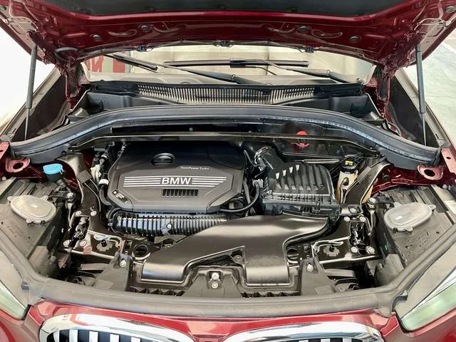 BMW X1 2020 sDrive25Li Leading Type interior photo 17