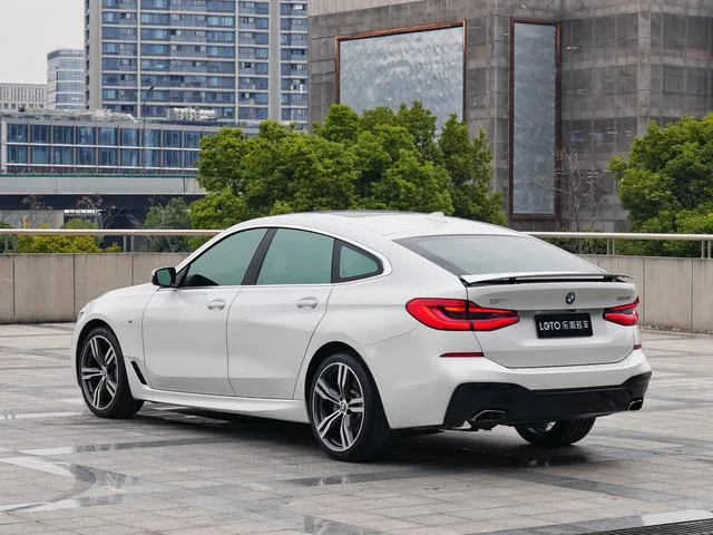 BMW 6 Series GT 2019 630i M Édition du grand voyageur sportif extérieur photo 3 BMW 6 Series GT 2019 630i M Édition du grand voyageur sportif extérieur photo 3