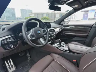 BMW 6 Series GT 2019 630i M Édition du grand voyageur sportif extérieur photo 6 BMW 6 Series GT 2019 630i M Édition du grand voyageur sportif extérieur photo 6