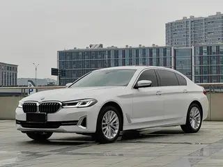 BMW 5 Series 2022 Вторичная модификация 525Li Роскошный набор