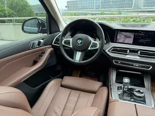 BMW X5 2019 xDrive40i M Conjunto deportivo exterior foto 6