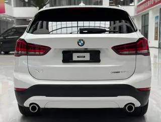 BMW X1 2022 sDrive25Li Líder exterior foto 5