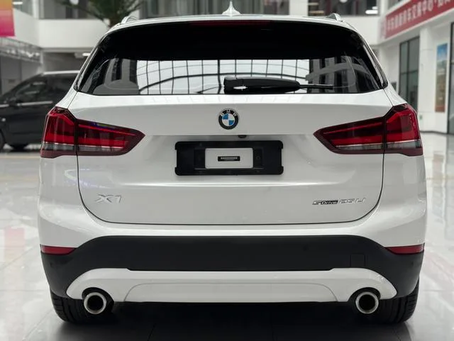 BMW X1 2022 sDrive25Li Líder exterior foto 5