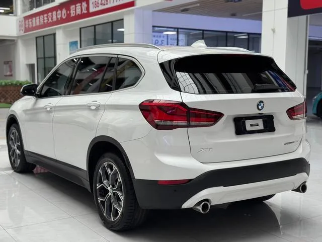 BMW X1 2022 sDrive25Li Líder exterior foto 6