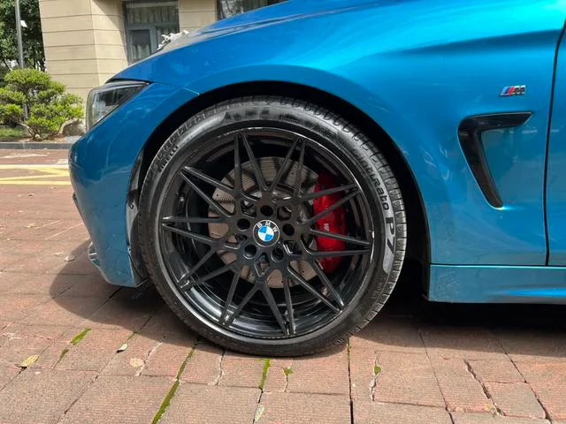 BMW 4 Series 2019 425i Gran Coupe M Спортивный костюм интерьер фото 11