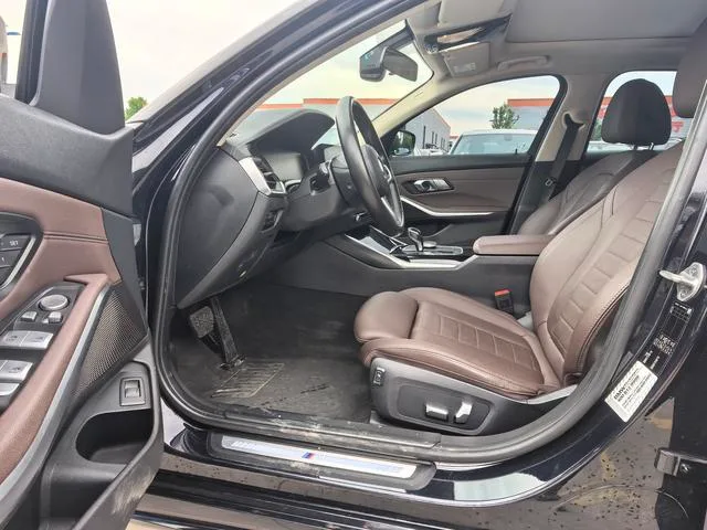 BMW 3 Series 2020 320Li M Sports suit interior photo 6
