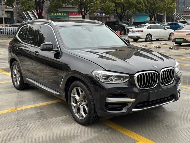 BMW X3 2019 xDrive28i Luxury Set exterior photo 3 BMW X3 2019 xDrive28i Luxury Set exterior photo 3
