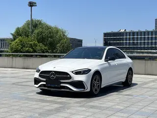 Mercedes-Benz C-Class 2023 Second change C 260 L Hao Night Sports Edition exterior photo 1 Mercedes-Benz C-Class 2023 Second change C 260 L Hao Night Sports Edition exterior photo 1