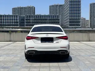 Mercedes-Benz C-Class 2023 Second change C 260 L Hao Night Sports Edition exterior photo 5 Mercedes-Benz C-Class 2023 Second change C 260 L Hao Night Sports Edition exterior photo 5