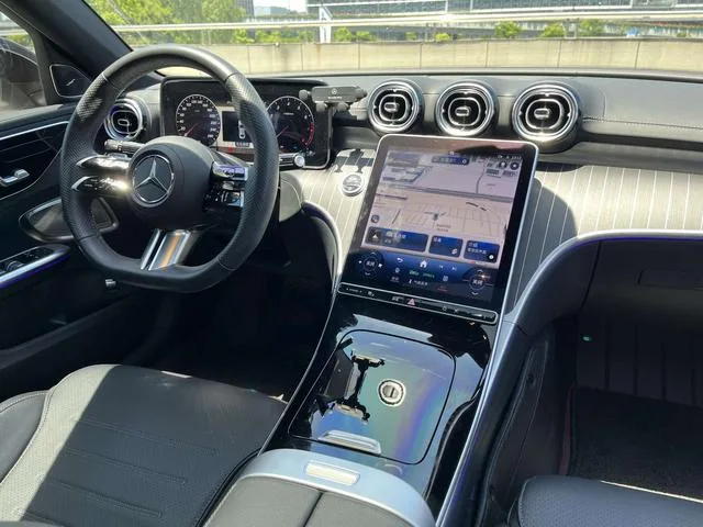 Mercedes-Benz C-Class 2023 Second change C 260 L Hao Night Sports Edition interior photo 10 Mercedes-Benz C-Class 2023 Second change C 260 L Hao Night Sports Edition interior photo 10