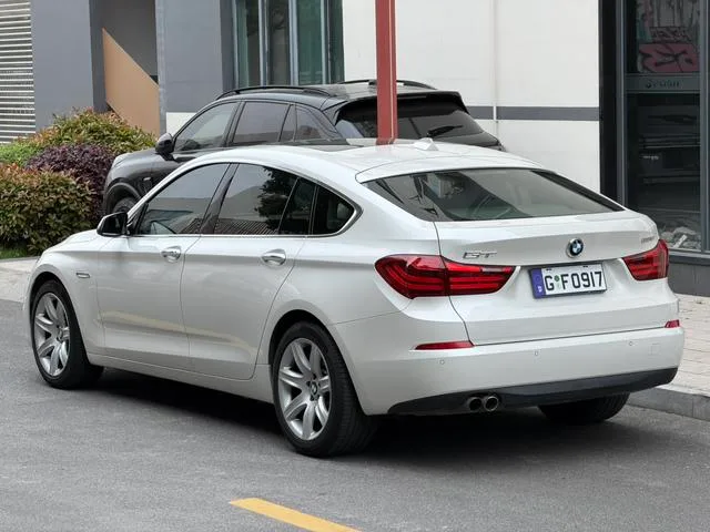 BMW 5 Series GT 2017 528i Leading Type exterior photo 7
