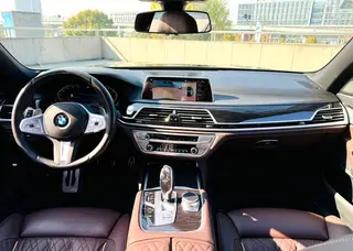BMW 7 Series 2019 Mise à jour 740Li Type de luxe M Ensemble de sport extérieur photo 6